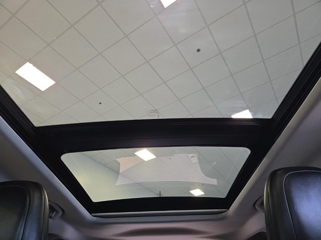 used 2021 Jeep Cherokee car, priced at $18,595