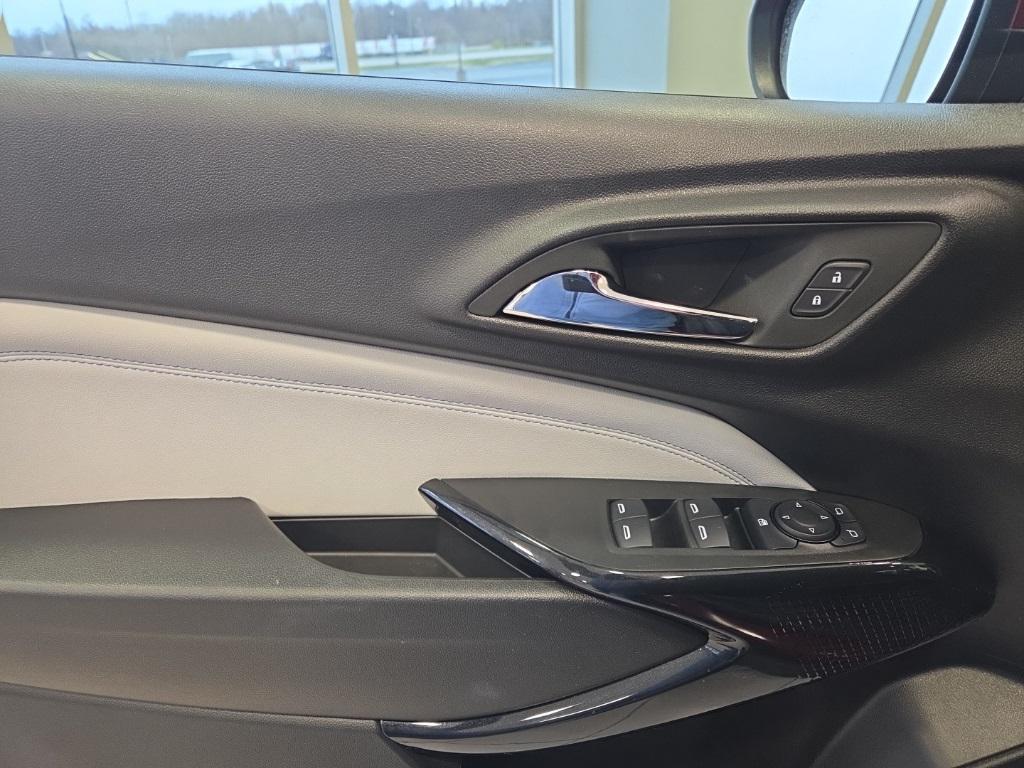 used 2024 Chevrolet Trax car, priced at $22,550