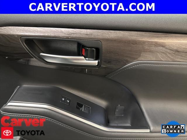 used 2023 Toyota Highlander car, priced at $44,116