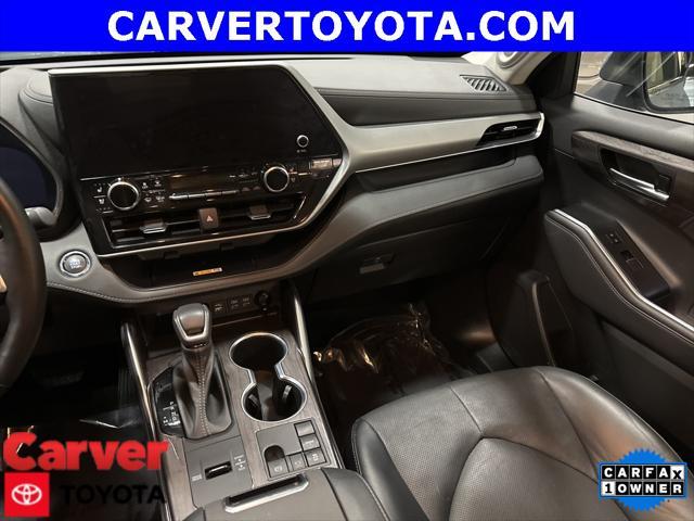 used 2023 Toyota Highlander car, priced at $44,116