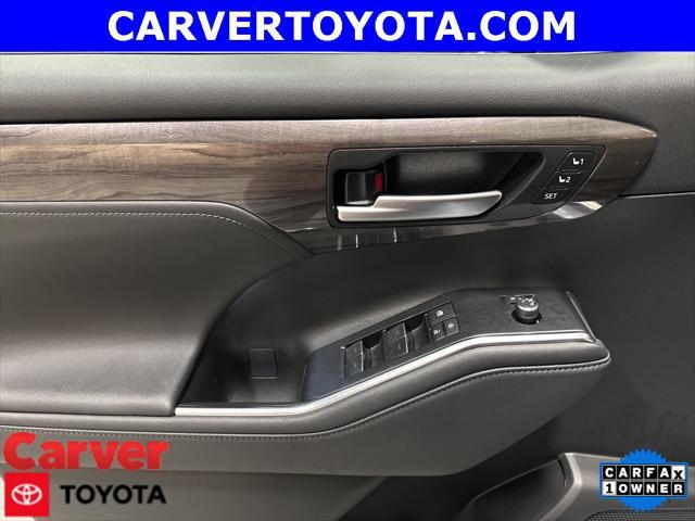 used 2023 Toyota Highlander car, priced at $44,116