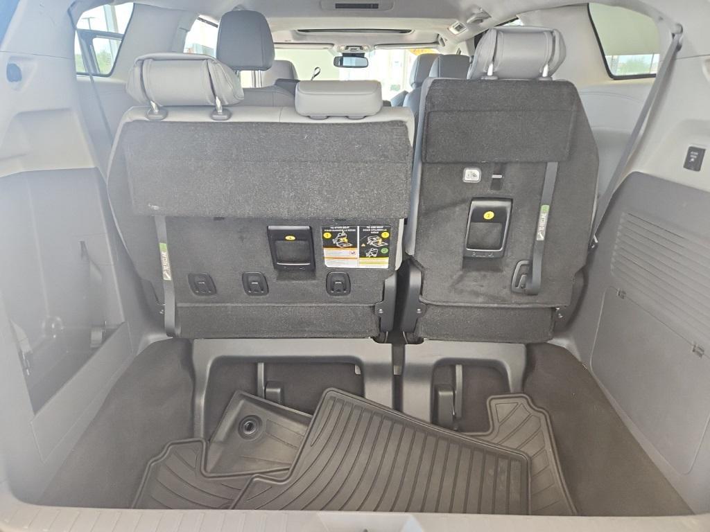 used 2024 Toyota Sienna car