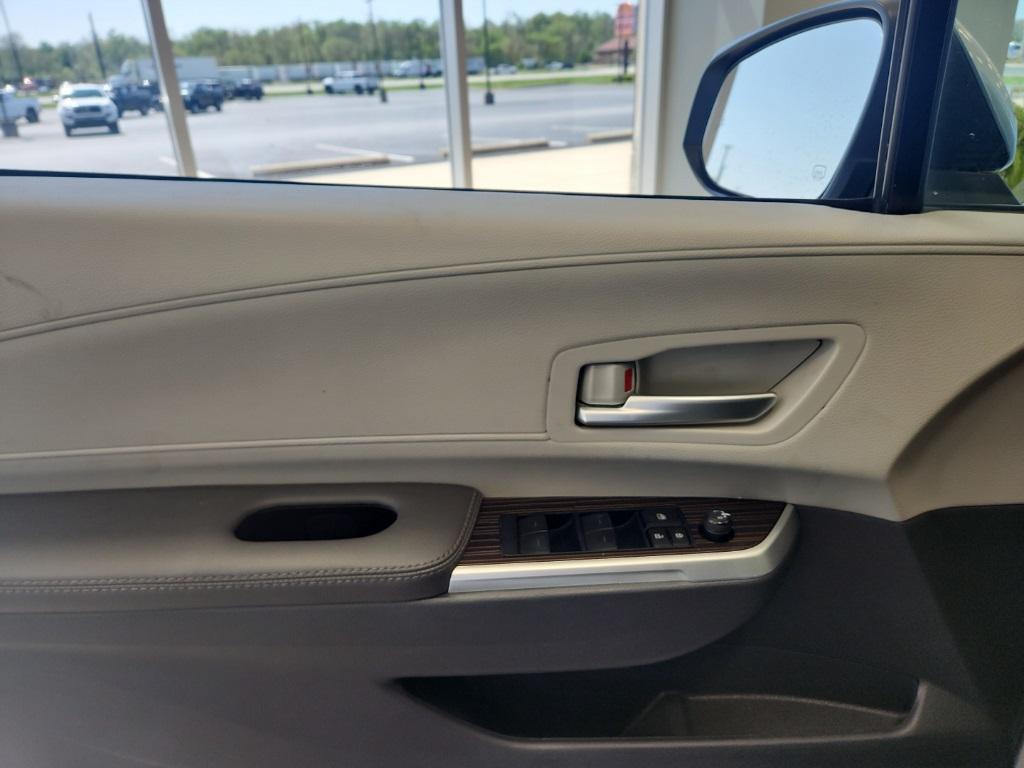 used 2024 Toyota Sienna car