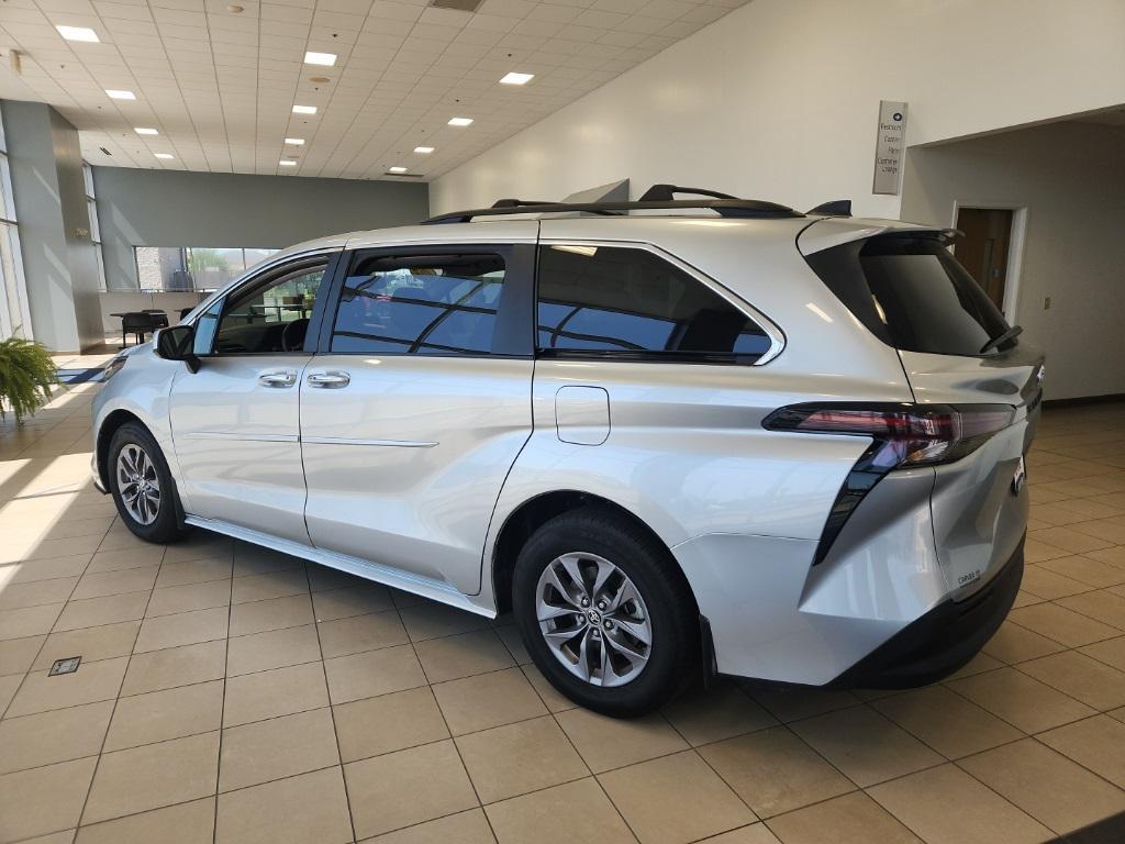 used 2024 Toyota Sienna car