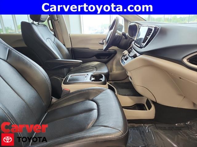 used 2022 Chrysler Pacifica car, priced at $26,725