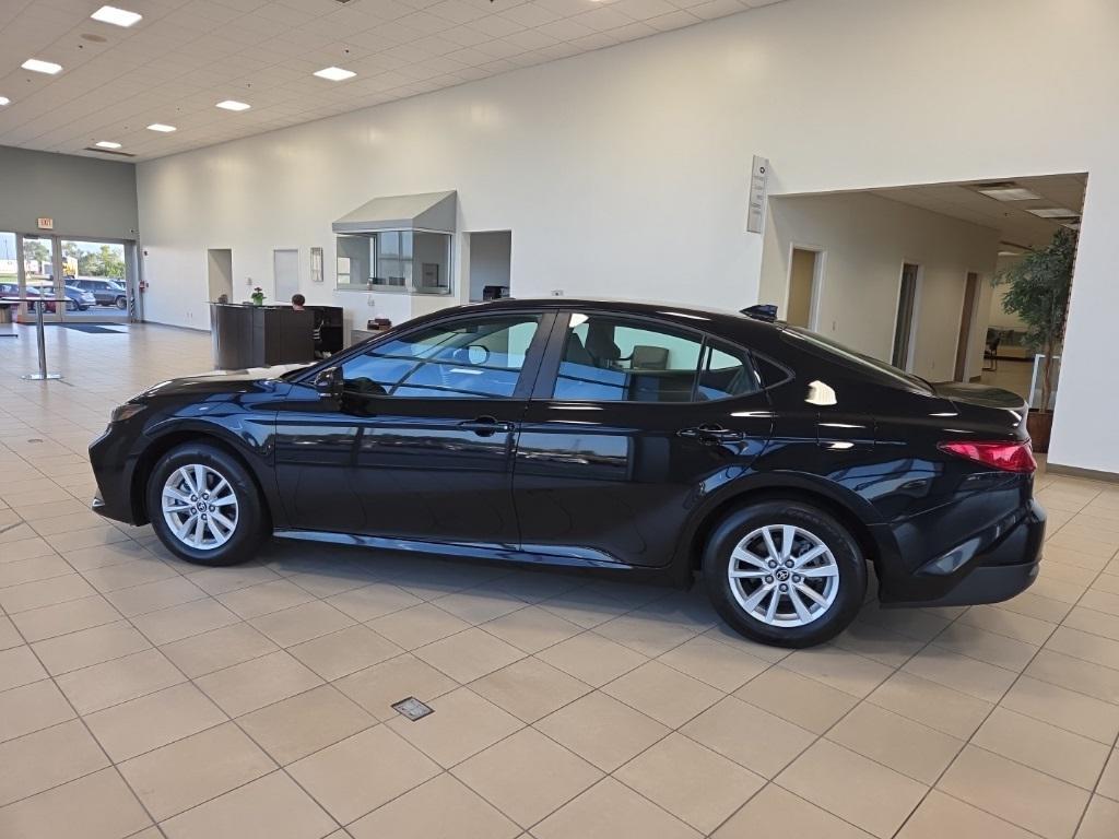 used 2025 Toyota Camry car, priced at $28,995