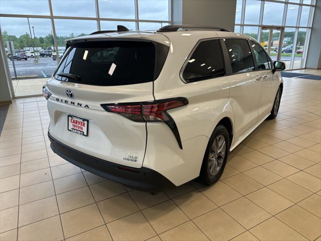 used 2022 Toyota Sienna car, priced at $40,414