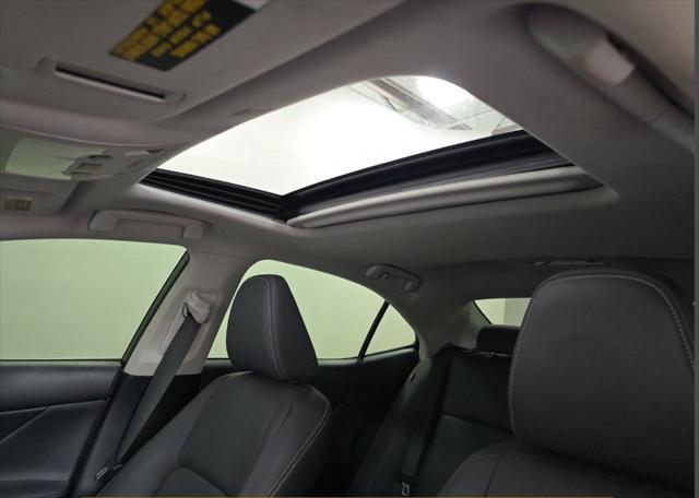used 2022 Toyota Sienna car, priced at $42,239