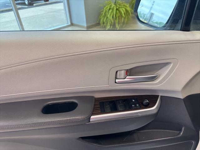 used 2022 Toyota Sienna car, priced at $40,414
