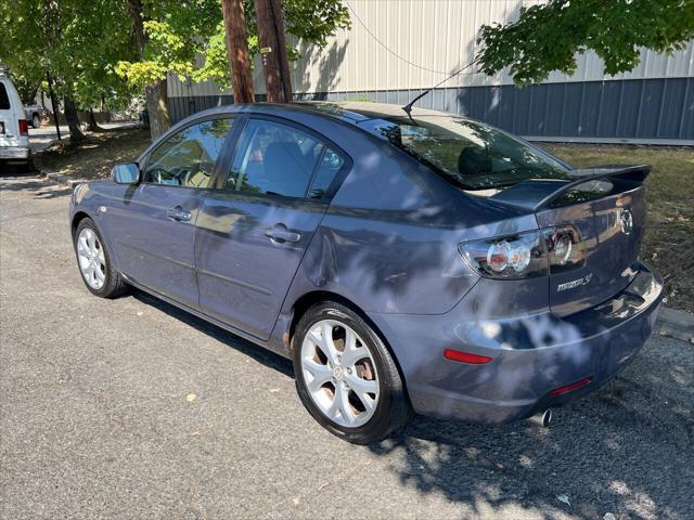 used 2009 Mazda Mazda3 car, priced at $4,999