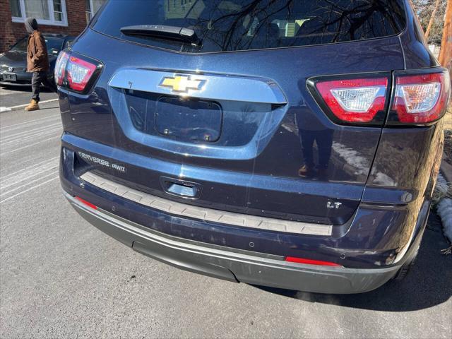 used 2017 Chevrolet Traverse car, priced at $9,999