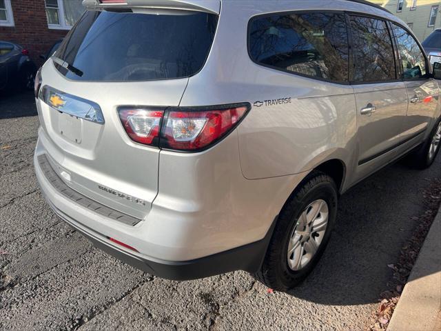 used 2014 Chevrolet Traverse car, priced at $5,999