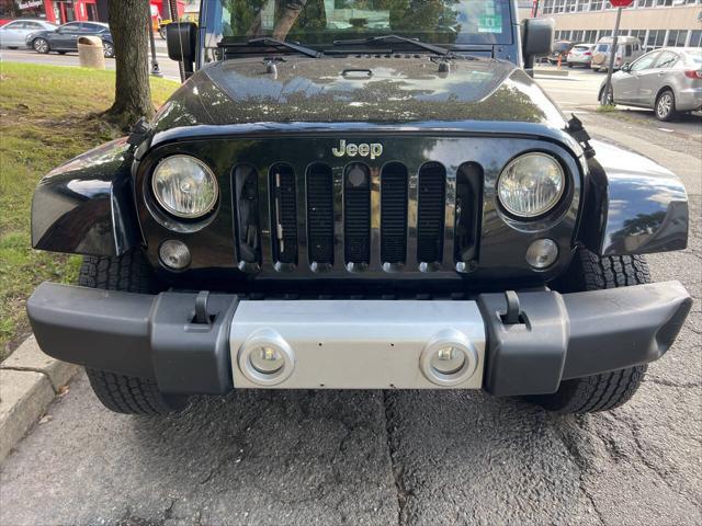 used 2014 Jeep Wrangler Unlimited car, priced at $10,799