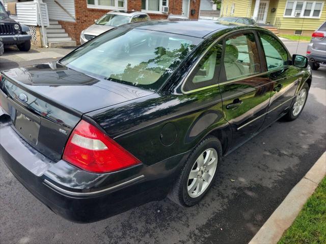 used 2005 Ford Five Hundred car, priced at $2,999