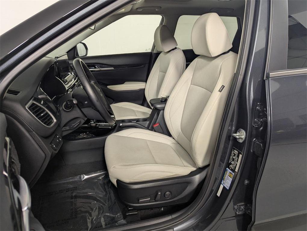 used 2023 Kia Seltos car, priced at $22,991