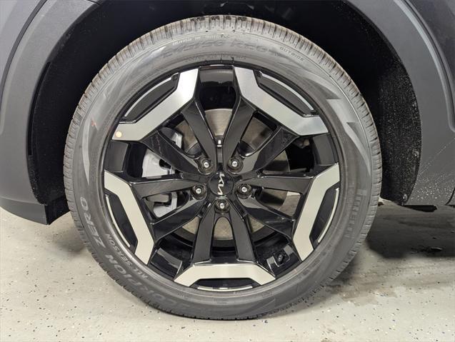 new 2025 Kia Telluride car, priced at $42,304
