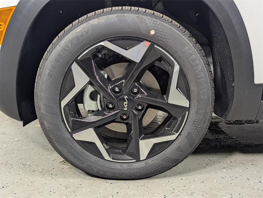 new 2025 Kia Seltos car, priced at $26,411