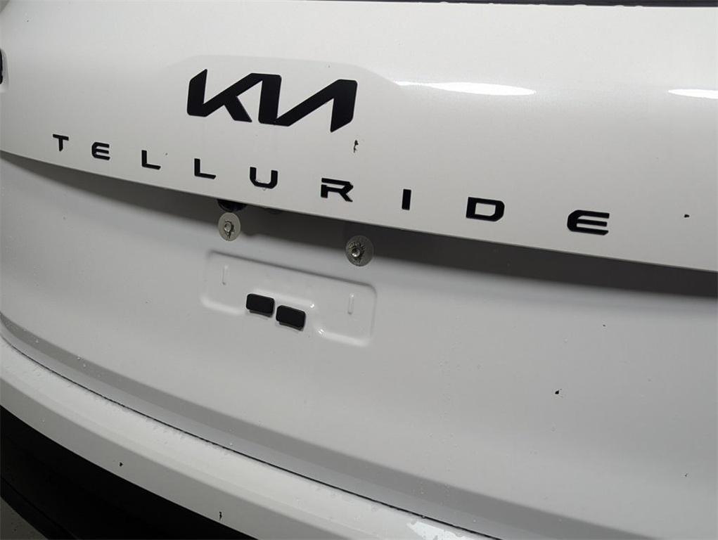 new 2025 Kia Telluride car, priced at $52,697