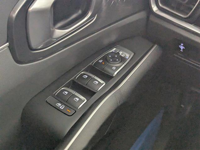 new 2025 Kia Sorento car, priced at $38,705