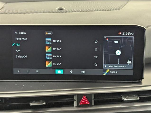 new 2025 Kia Sorento car, priced at $38,705