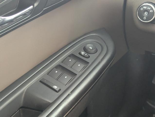 used 2014 GMC Acadia car, priced at $9,991