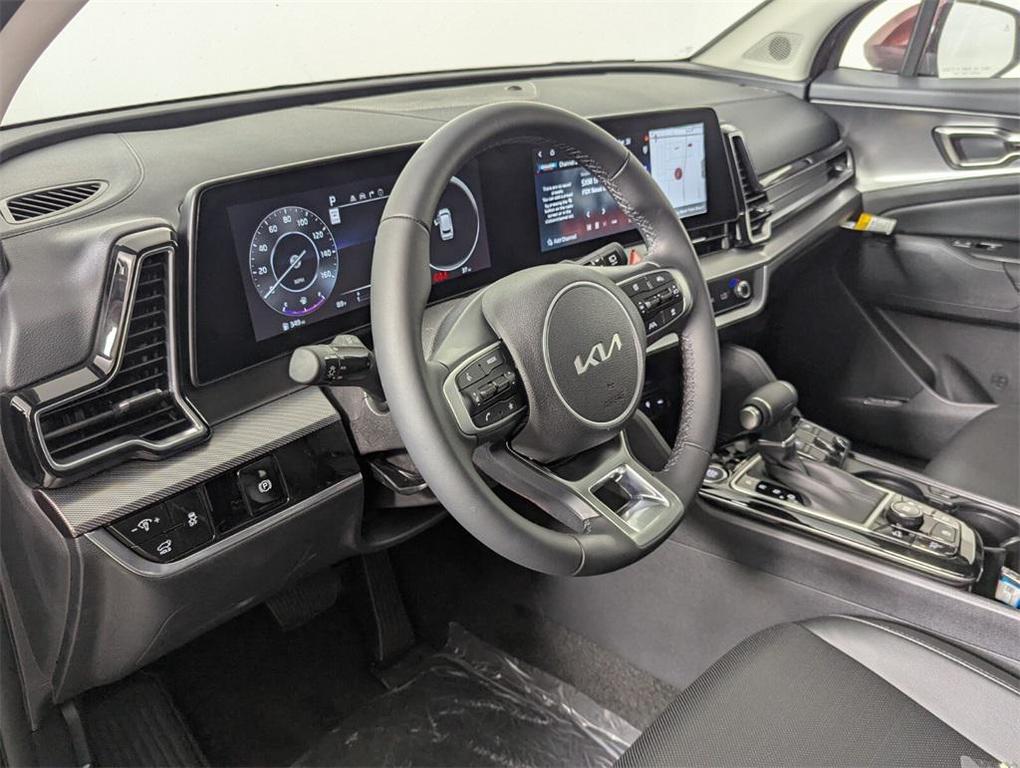 new 2025 Kia Sportage car, priced at $33,207