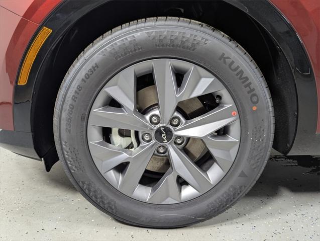 new 2025 Kia Sportage car, priced at $33,207