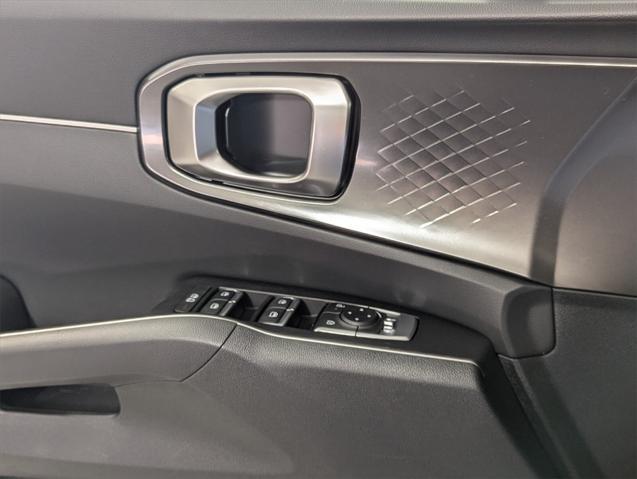 new 2025 Kia Sorento car, priced at $41,875