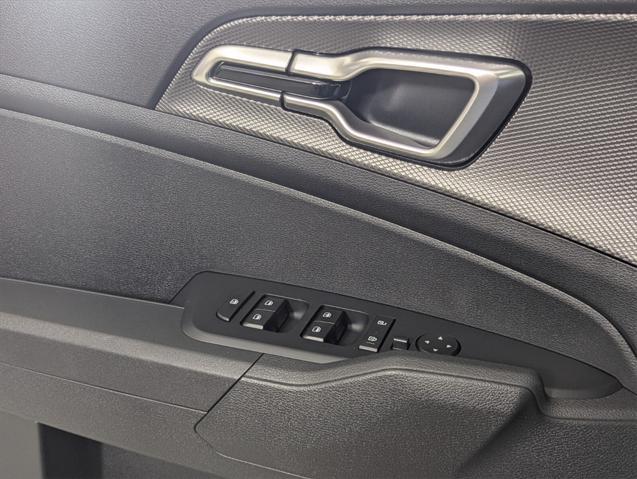 new 2025 Kia Sportage Hybrid car, priced at $31,105