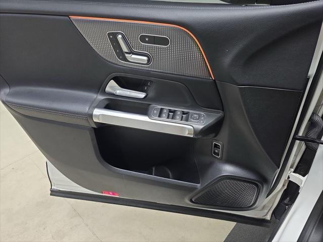 used 2021 Mercedes-Benz GLB 250 car, priced at $26,995