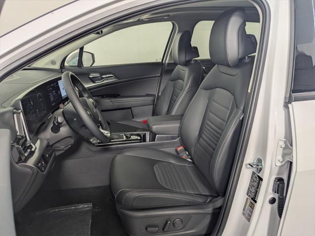new 2025 Kia Sportage car, priced at $35,440