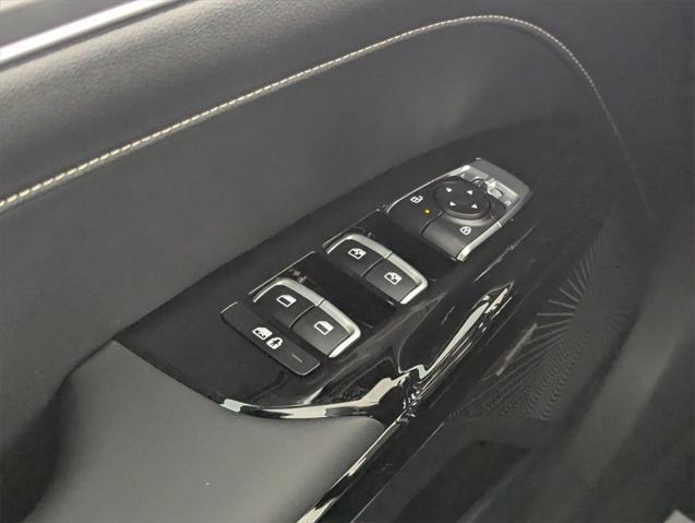 new 2025 Kia K5 car, priced at $32,395