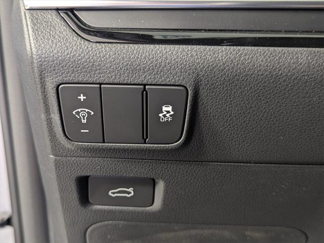 new 2025 Kia K5 car, priced at $32,360