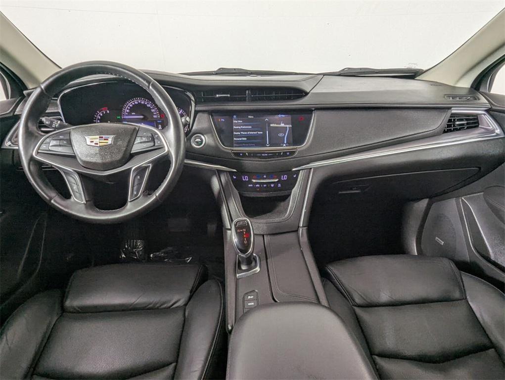 used 2017 Cadillac XT5 car, priced at $15,995