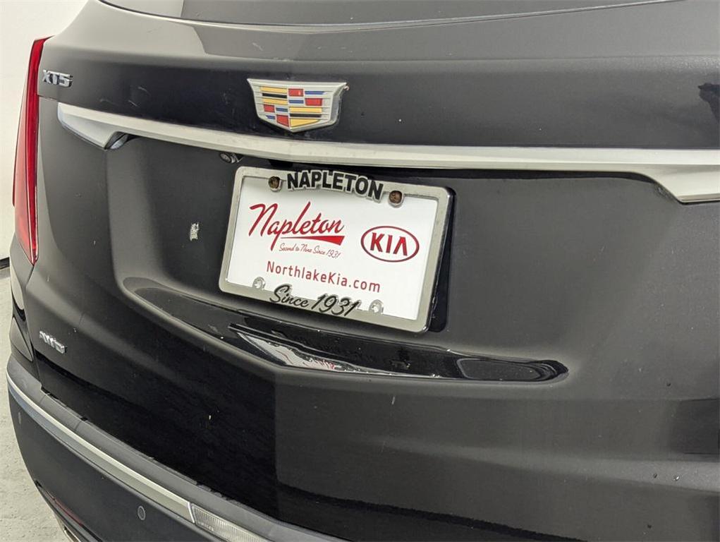 used 2017 Cadillac XT5 car, priced at $15,995