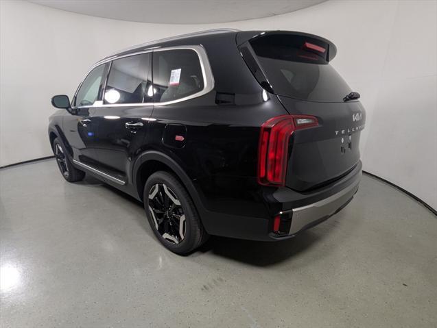 new 2025 Kia Telluride car, priced at $40,301