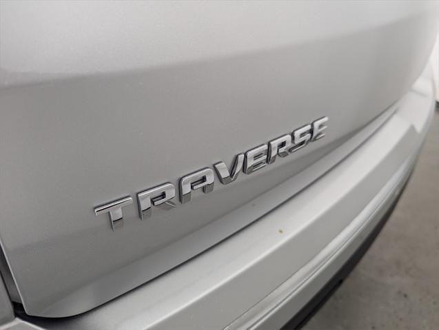 used 2018 Chevrolet Traverse car, priced at $22,781