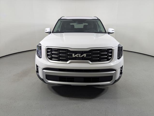 new 2025 Kia Telluride car, priced at $40,200