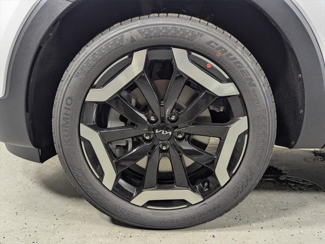 new 2025 Kia Telluride car, priced at $40,200