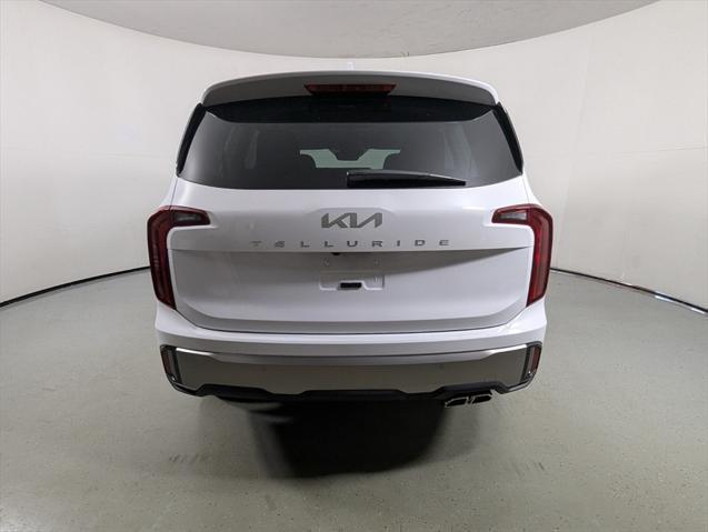 new 2025 Kia Telluride car, priced at $40,200