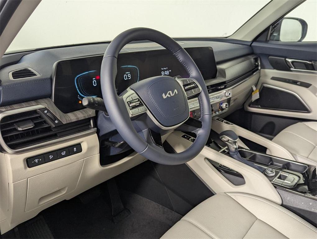 new 2025 Kia Telluride car, priced at $42,204