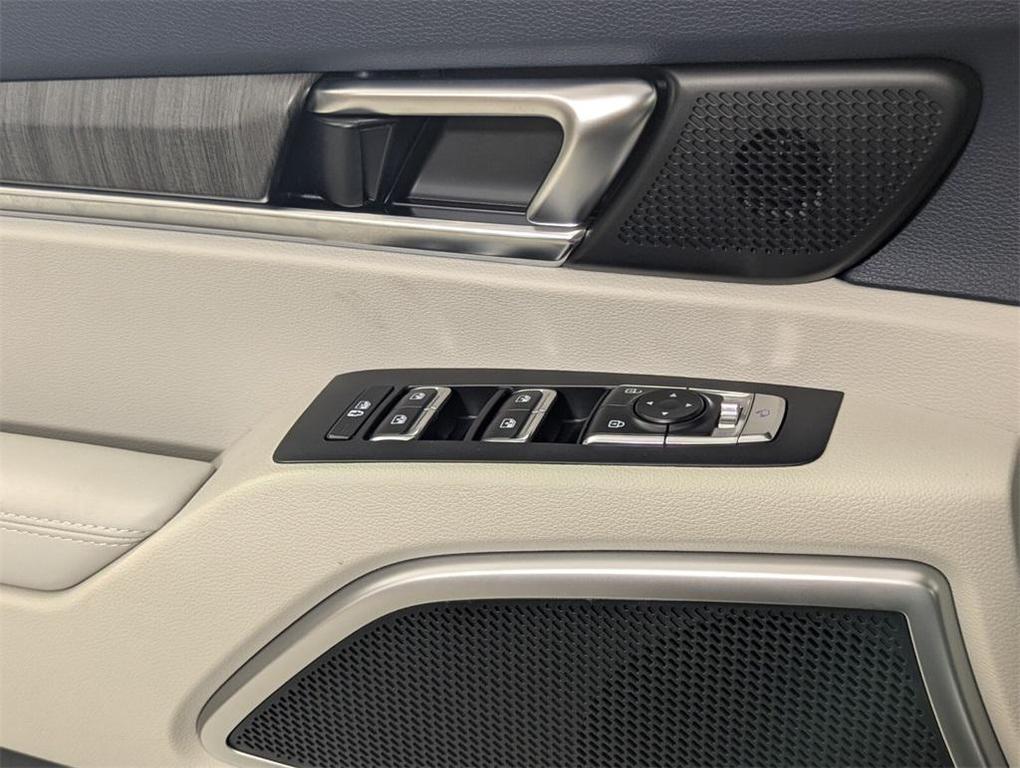 new 2025 Kia Telluride car, priced at $42,204
