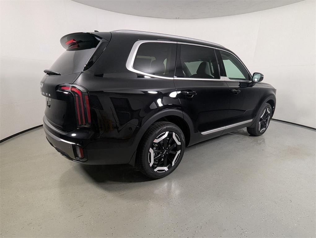 new 2025 Kia Telluride car, priced at $42,204