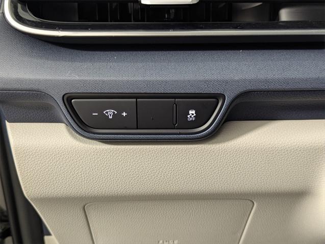 new 2025 Kia Carnival car, priced at $40,921