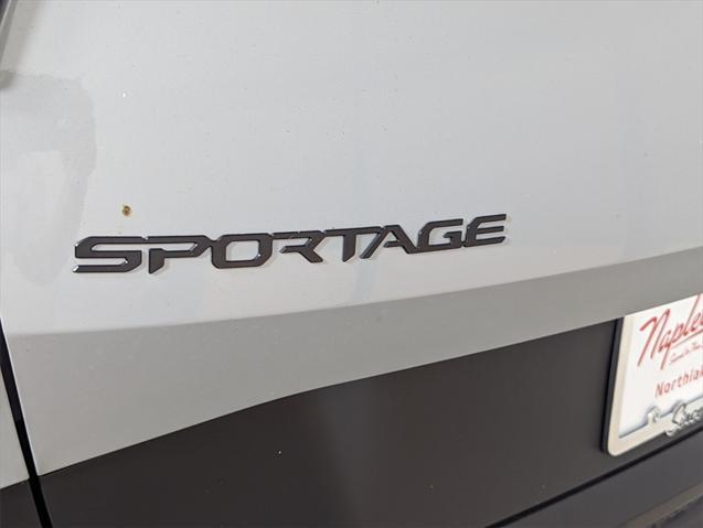 new 2025 Kia Sportage car, priced at $33,996