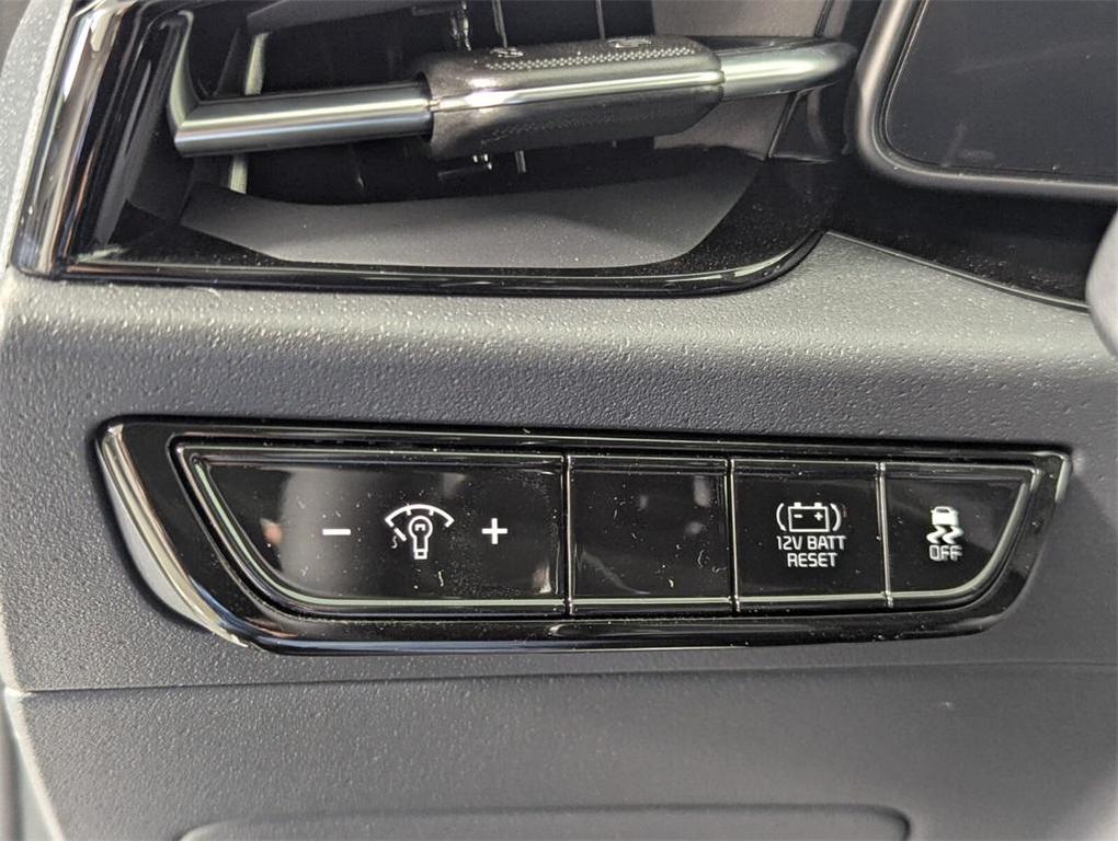 new 2025 Kia Niro car, priced at $32,666