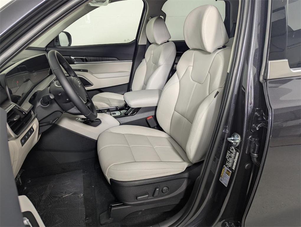 new 2025 Kia Telluride car, priced at $42,447