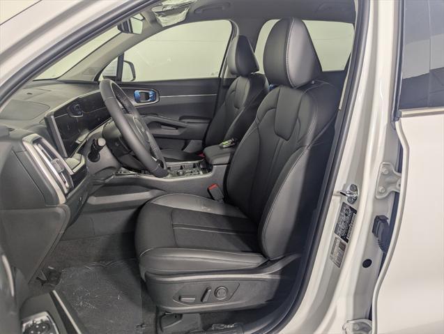 new 2025 Kia Sorento car, priced at $38,546