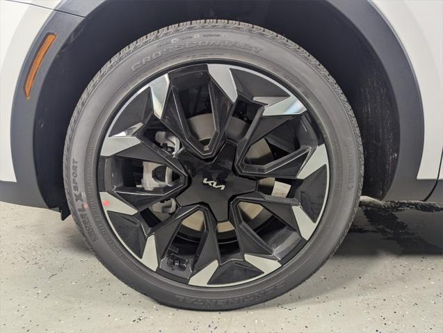 new 2025 Kia Sorento car, priced at $38,546