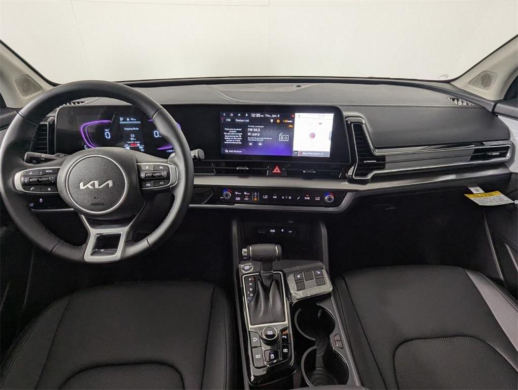 new 2025 Kia Sportage car, priced at $30,723